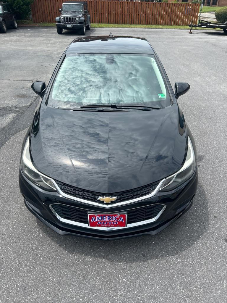 2017 BLACK CHEVROLET CRUZE LT (1G1BE5SM9H7) with an 1.4L engine, Automatic transmission, located at 2514 Williamson Rd NE, Roanoke, VA, 24012, (540) 265-7770, 37.294636, -79.936249 - NO CREDIT CHECK FINANCING WITH ONLY $3000 DOWN PAYMENT!!!! Check out our website www.needausedvehicle.com for our No Credit Check/ In House Financing options!! No Credit Check Available!!! In House Financing Available!!! All Clean Title Vehicles (no Salvaged or flooded vehicles ever on our lot)! - Photo#10