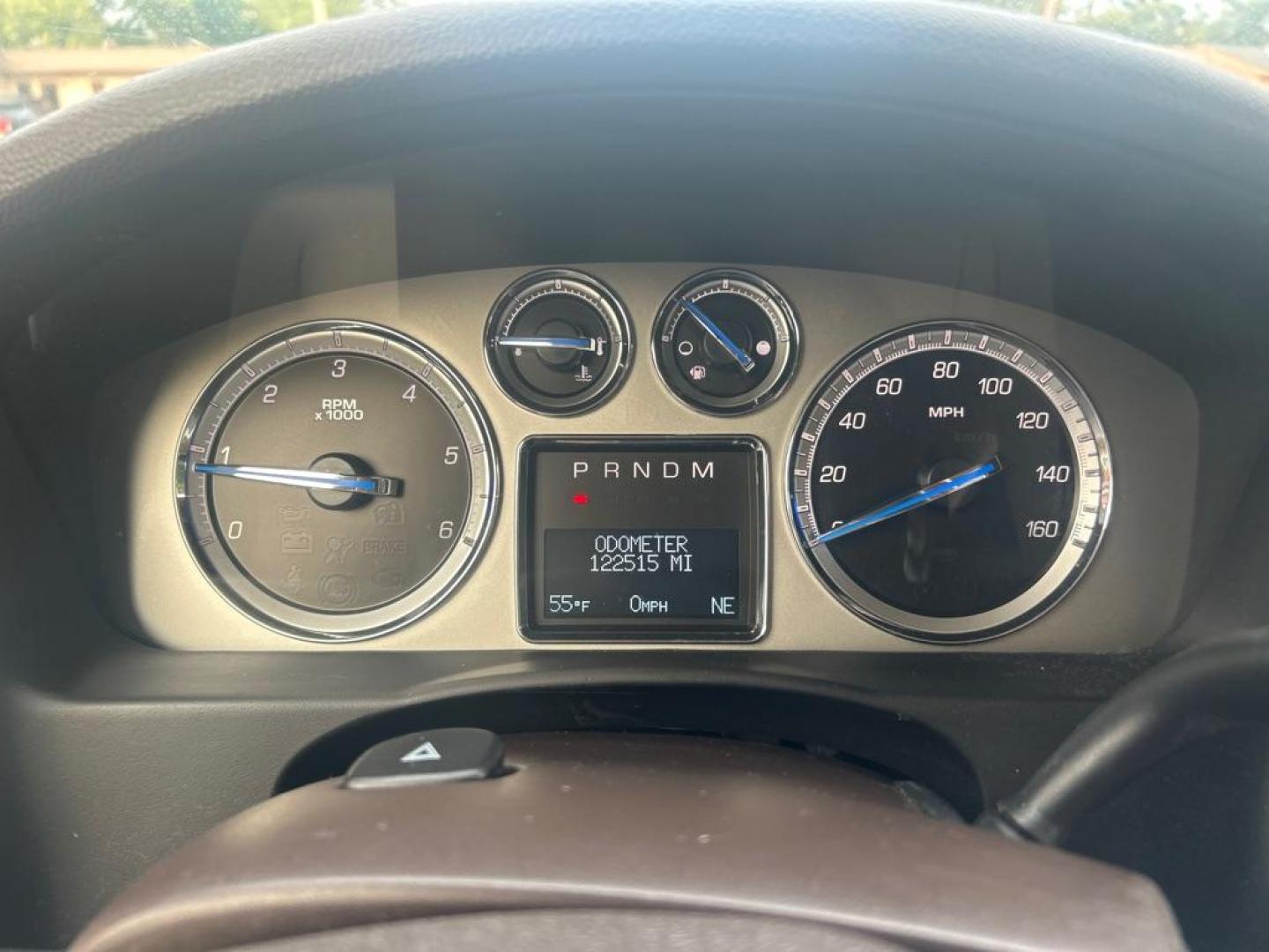 2011 BLACK CADILLAC ESCALADE PREMIUM (1GYS4CEF0BR) with an 6.2L engine, Automatic transmission, located at 2514 Williamson Rd NE, Roanoke, VA, 24012, (540) 265-7770, 37.294636, -79.936249 - NO CREDIT CHECK FINANCING WITH ONLY $4700 DOWN PAYMENT!!!! Check out our website www.needausedvehicle.com for our No Credit Check/ In House Financing options!! No Credit Check Available!!! In House Financing Available!!! All Clean Title Vehicles (no Salvaged or flooded vehicles ever on our lot)! - Photo#11