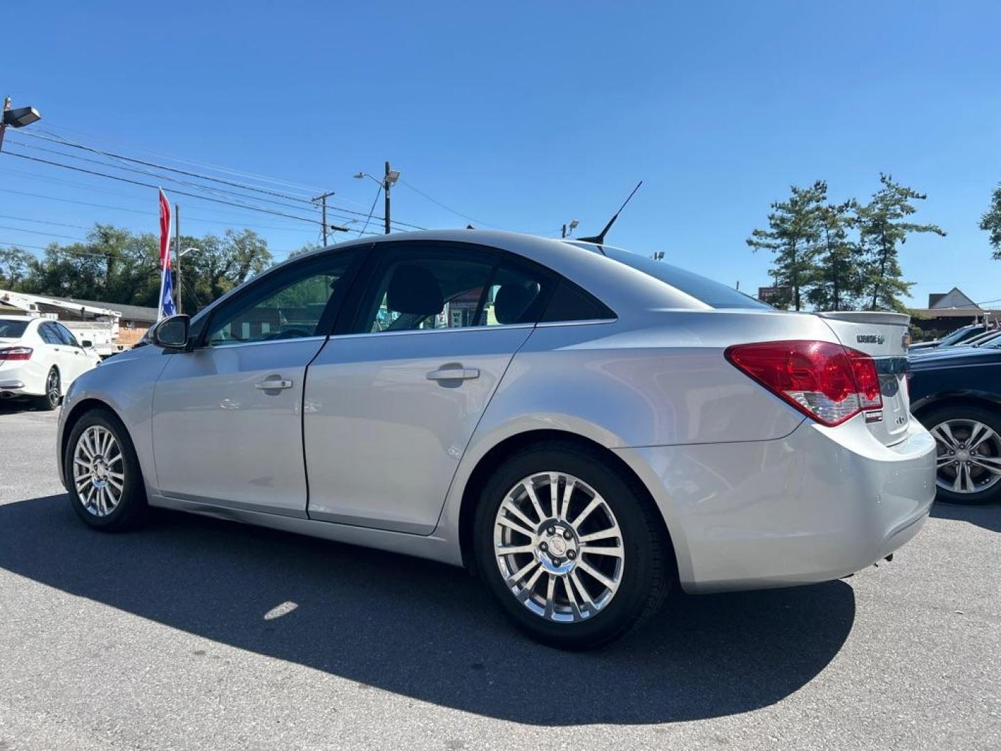2012 SILVER CHEVROLET CRUZE ECO (1G1PK5SC2C7) with an 1.4L engine, 6-Speed Manual transmission, located at 2514 Williamson Rd NE, Roanoke, VA, 24012, (540) 265-7770, 37.294636, -79.936249 - Photo#2