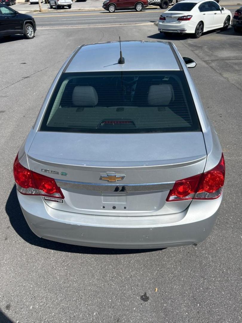 2012 SILVER CHEVROLET CRUZE ECO (1G1PK5SC2C7) with an 1.4L engine, 6-Speed Manual transmission, located at 2514 Williamson Rd NE, Roanoke, VA, 24012, (540) 265-7770, 37.294636, -79.936249 - Photo#3