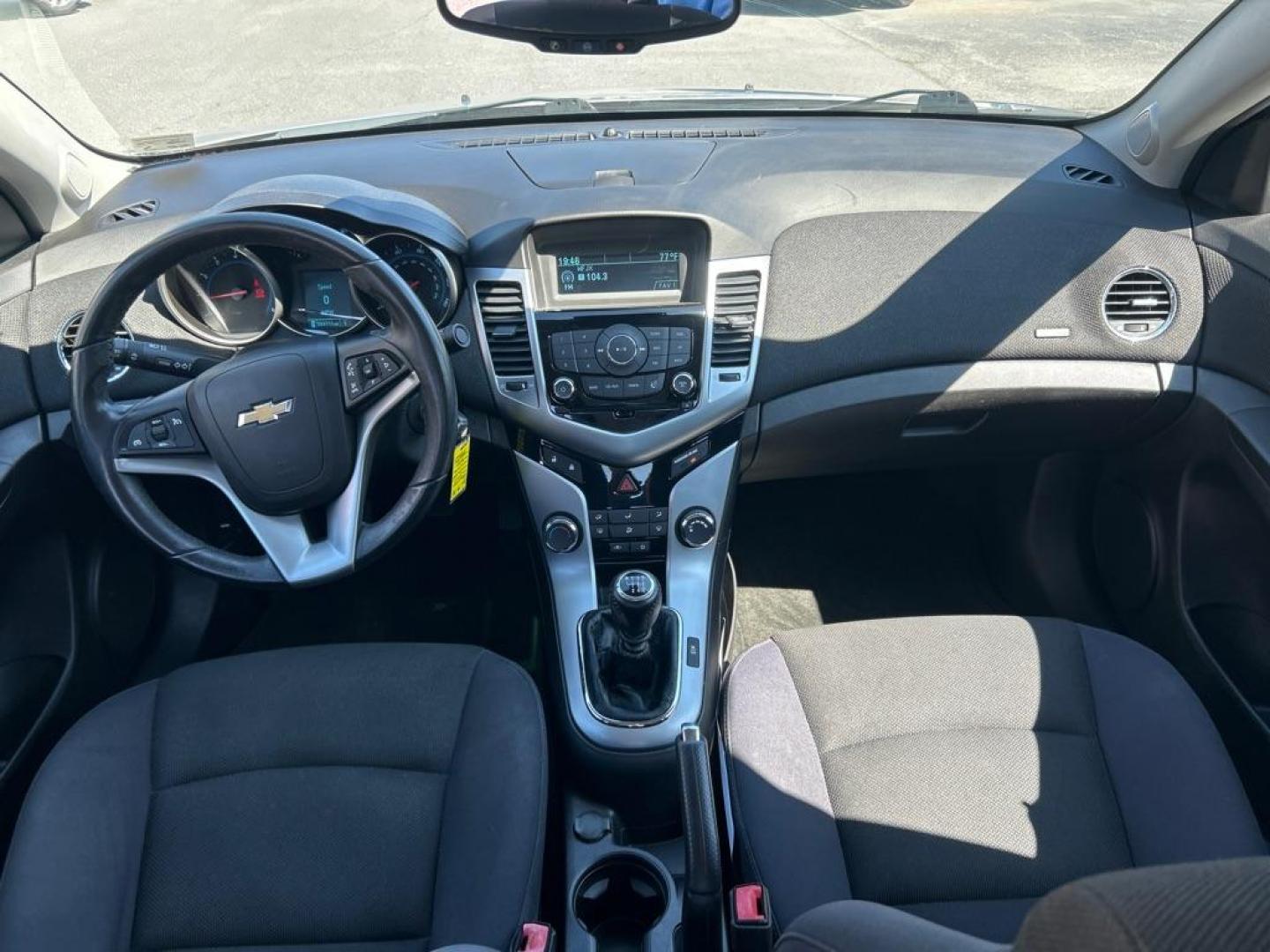 2012 SILVER CHEVROLET CRUZE ECO (1G1PK5SC2C7) with an 1.4L engine, 6-Speed Manual transmission, located at 2514 Williamson Rd NE, Roanoke, VA, 24012, (540) 265-7770, 37.294636, -79.936249 - Photo#5