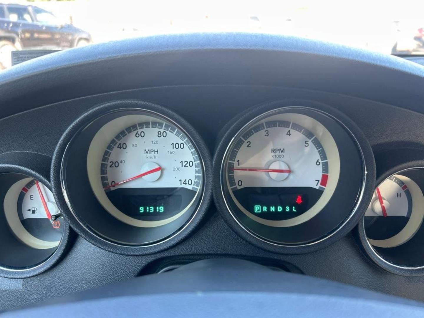 2010 SILVER DODGE CHARGER SXT (2B3CA3CV2AH) with an 3.5L engine, Automatic transmission, located at 2514 Williamson Rd NE, Roanoke, VA, 24012, (540) 265-7770, 37.294636, -79.936249 - NO CREDIT CHECK FINANCING WITH ONLY $2700 DOWN PAYMENT!!!! Check out our website www.needausedvehicle.com for our No Credit Check/ In House Financing options!! No Credit Check Available!!! In House Financing Available!!! All Clean Title Vehicles (no Salvaged or flooded vehicles ever on our lot)! - Photo#8