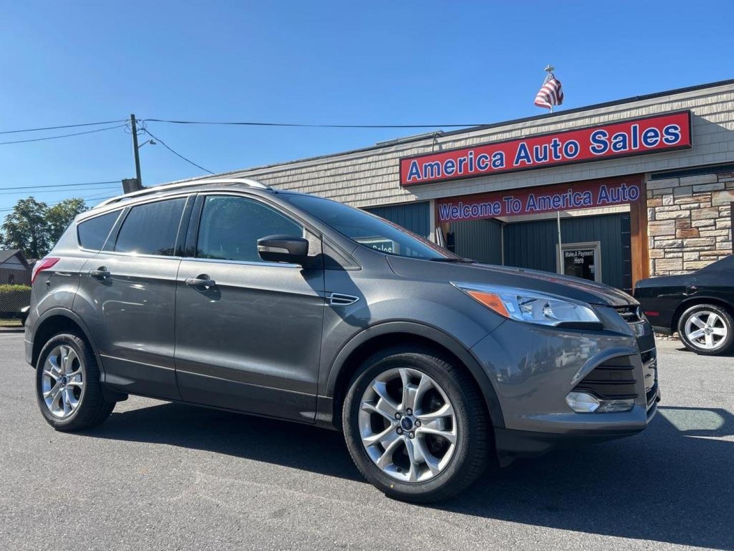 2014 GRAY FORD ESCAPE TITANIUM (1FMCU9JX4EU) with an 1.6L engine, Automatic transmission, located at 2514 Williamson Rd NE, Roanoke, VA, 24012, (540) 265-7770, 37.294636, -79.936249 - NO CREDIT CHECK FINANCING WITH ONLY $3500 DOWN PAYMENT!!!! Check out our website www.needausedvehicle.com for our No Credit Check/ In House Financing options!! No Credit Check Available!!! In House Financing Available!!! All Clean Title Vehicles (no Salvaged or flooded vehicles ever on our lot)! - Photo#0