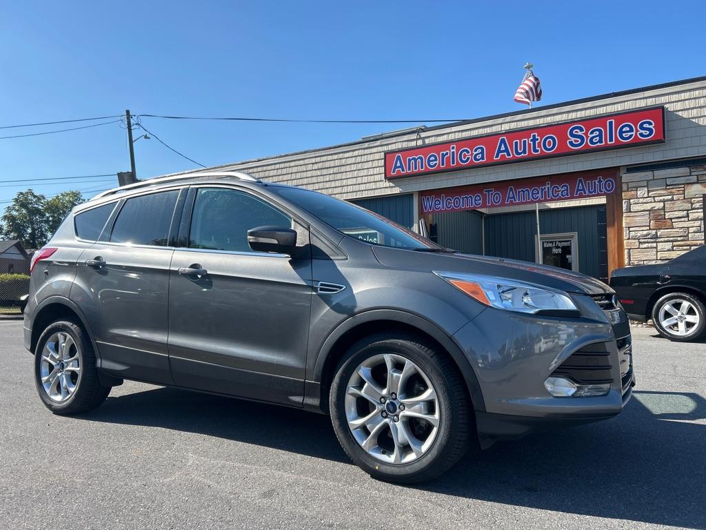 photo of 2014 FORD ESCAPE TITANIUM