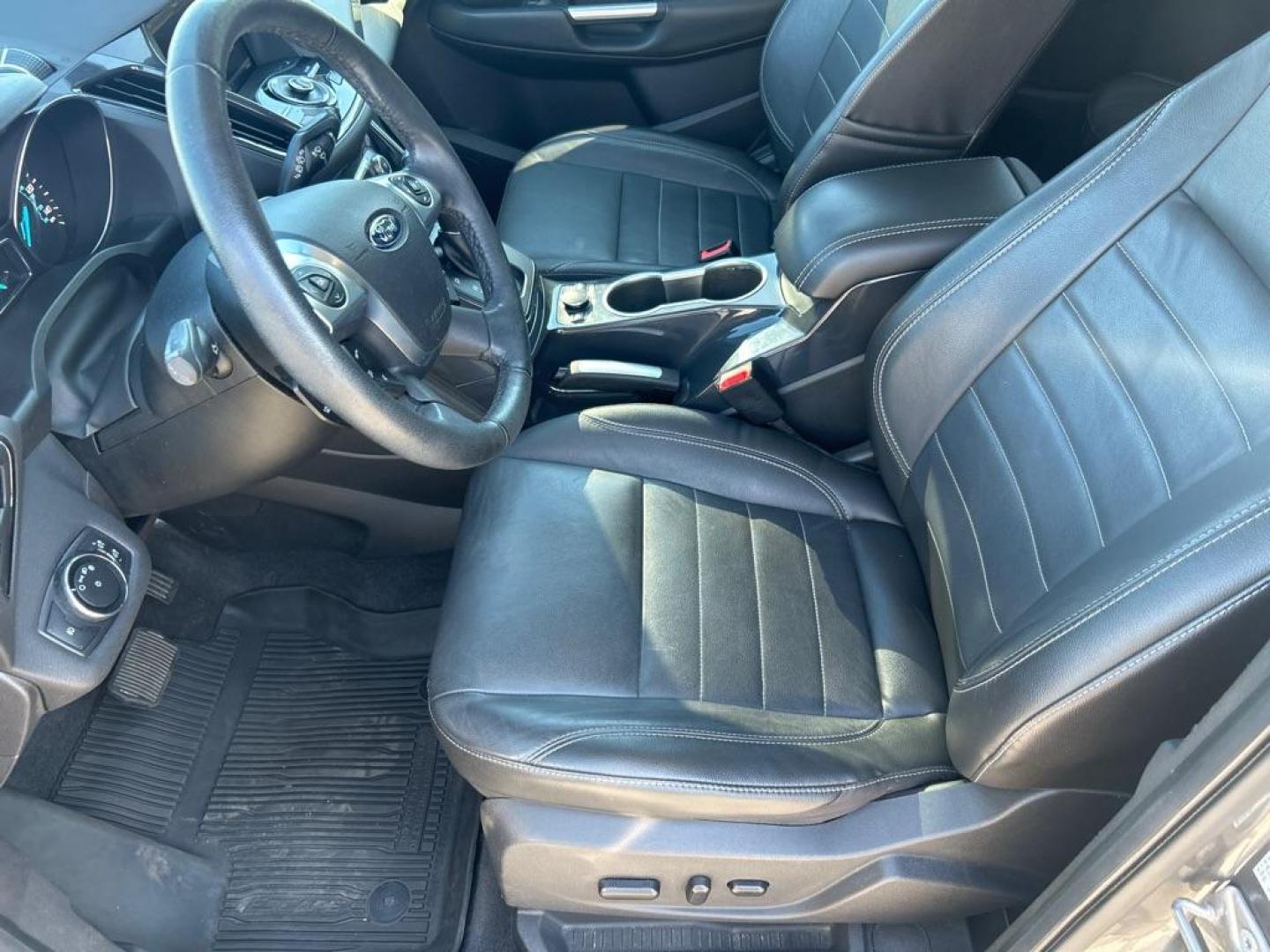 2014 GRAY FORD ESCAPE TITANIUM (1FMCU9JX4EU) with an 1.6L engine, Automatic transmission, located at 2514 Williamson Rd NE, Roanoke, VA, 24012, (540) 265-7770, 37.294636, -79.936249 - NO CREDIT CHECK FINANCING WITH ONLY $3500 DOWN PAYMENT!!!! Check out our website www.needausedvehicle.com for our No Credit Check/ In House Financing options!! No Credit Check Available!!! In House Financing Available!!! All Clean Title Vehicles (no Salvaged or flooded vehicles ever on our lot)! - Photo#8