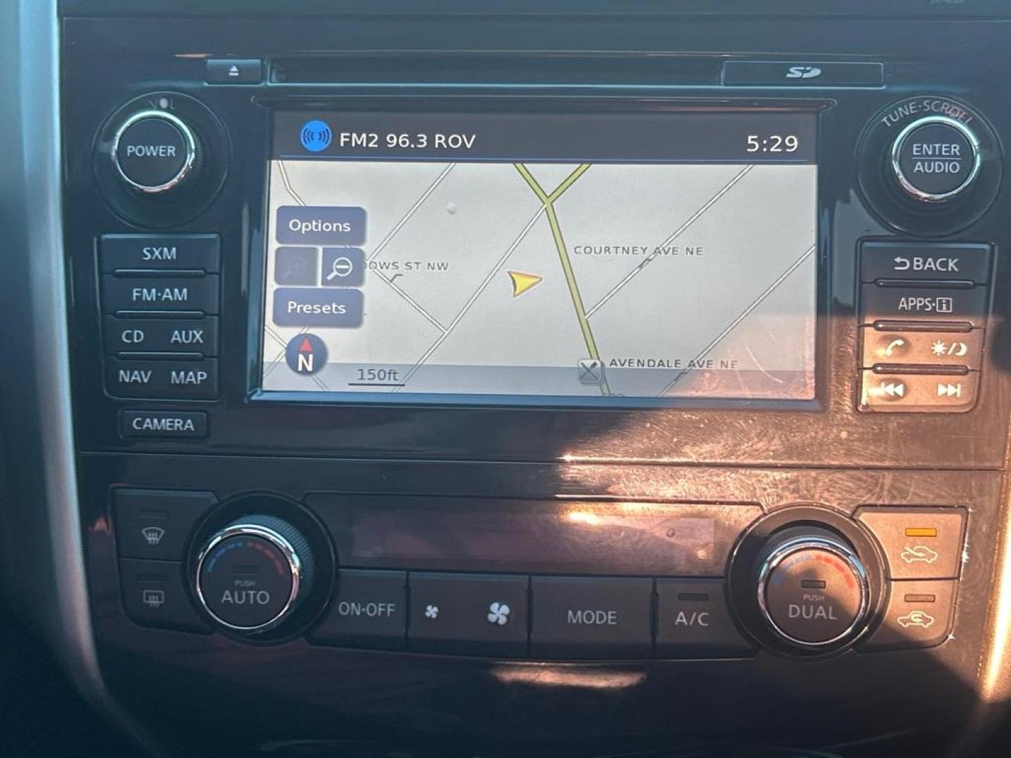 2015 BLUE NISSAN ALTIMA 3.5S (1N4BL3AP4FC) with an 3.5L engine, Continuously Variable transmission, located at 2514 Williamson Rd NE, Roanoke, VA, 24012, (540) 265-7770, 37.294636, -79.936249 - NO CREDIT CHECK FINANCING WITH ONLY $2500 DOWN PAYMENT!!!! Check out our website www.needausedvehicle.com for our No Credit Check/ In House Financing options!! No Credit Check Available!!! In House Financing Available!!! All Clean Title Vehicles (no Salvaged or flooded vehicles ever on our lot)! - Photo#12