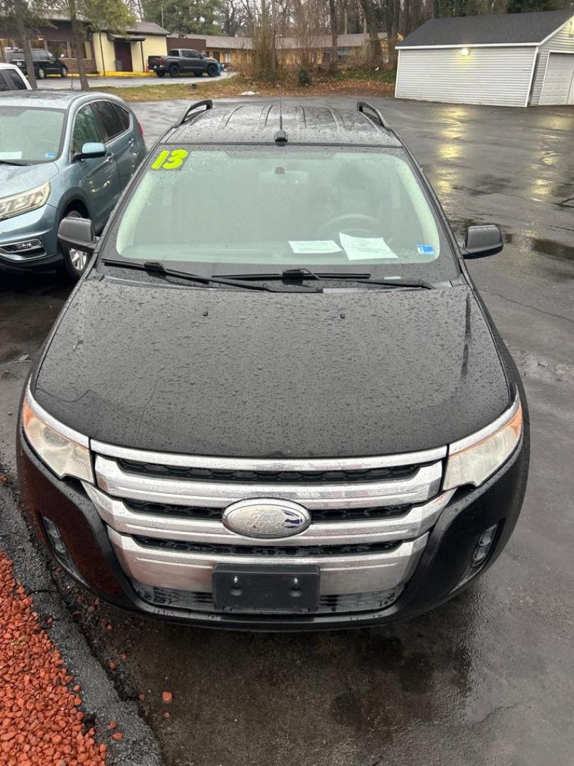 2013 BLACK FORD EDGE SE (2FMDK4GC6DB) with an 3.5L engine, Automatic transmission, located at 2514 Williamson Rd NE, Roanoke, VA, 24012, (540) 265-7770, 37.294636, -79.936249 - Photo#0
