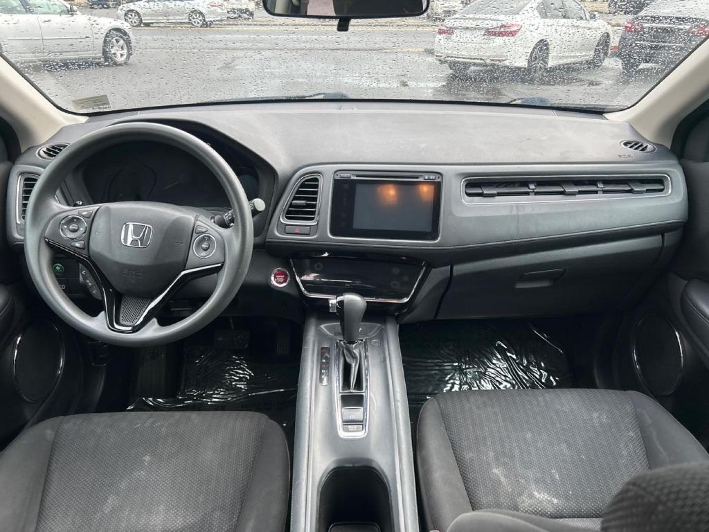 2016 GREEN HONDA HR-V EX (3CZRU6H52GM) with an 1.8L engine, Continuously Variable transmission, located at 2514 Williamson Rd NE, Roanoke, VA, 24012, (540) 265-7770, 37.294636, -79.936249 - NO CREDIT CHECK FINANCING WITH ONLY $2800 DOWN PAYMENT!!!! Check out our website www.needausedvehicle.com for our No Credit Check/ In House Financing options!! No Credit Check Available!!! In House Financing Available!!! All Clean Title Vehicles (no Salvaged or flooded vehicles ever on our lot)! - Photo#5