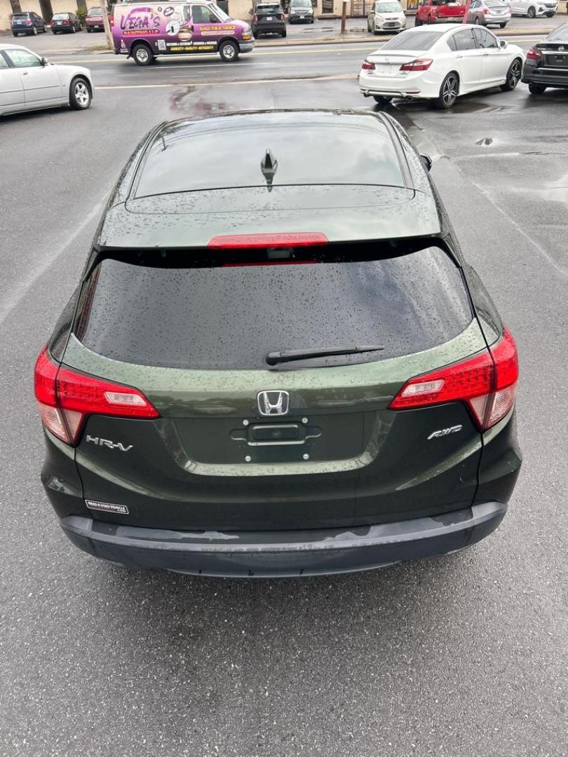 2016 GREEN HONDA HR-V EX (3CZRU6H52GM) with an 1.8L engine, Continuously Variable transmission, located at 2514 Williamson Rd NE, Roanoke, VA, 24012, (540) 265-7770, 37.294636, -79.936249 - NO CREDIT CHECK FINANCING WITH ONLY $2800 DOWN PAYMENT!!!! Check out our website www.needausedvehicle.com for our No Credit Check/ In House Financing options!! No Credit Check Available!!! In House Financing Available!!! All Clean Title Vehicles (no Salvaged or flooded vehicles ever on our lot)! - Photo#11