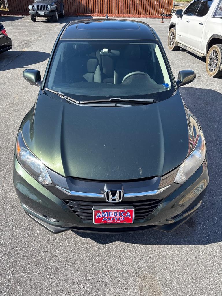 2016 GREEN HONDA HR-V EX (3CZRU6H52GM) with an 1.8L engine, Continuously Variable transmission, located at 2514 Williamson Rd NE, Roanoke, VA, 24012, (540) 265-7770, 37.294636, -79.936249 - NO CREDIT CHECK FINANCING WITH ONLY $1900 DOWN PAYMENT!!!! Check out our website www.needausedvehicle.com for our No Credit Check/ In House Financing options!! No Credit Check Available!!! In House Financing Available!!! All Clean Title Vehicles (no Salvaged or flooded vehicles ever on our lot)!- Photo#1