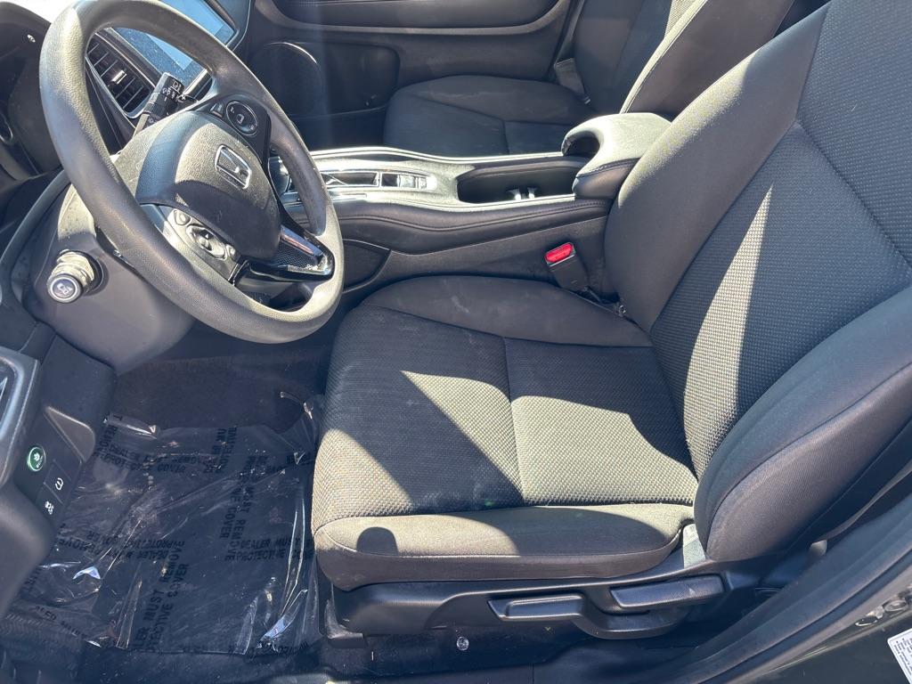 2016 GREEN HONDA HR-V EX (3CZRU6H52GM) with an 1.8L engine, Continuously Variable transmission, located at 2514 Williamson Rd NE, Roanoke, VA, 24012, (540) 265-7770, 37.294636, -79.936249 - NO CREDIT CHECK FINANCING WITH ONLY $1900 DOWN PAYMENT!!!! Check out our website www.needausedvehicle.com for our No Credit Check/ In House Financing options!! No Credit Check Available!!! In House Financing Available!!! All Clean Title Vehicles (no Salvaged or flooded vehicles ever on our lot)!- Photo#8