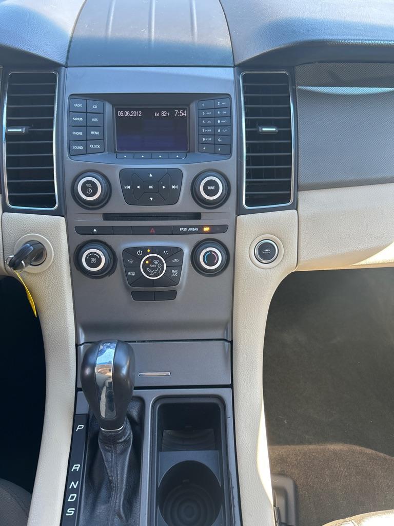 2013 GRAY FORD TAURUS SE (1FAHP2D99DG) with an 2.0L engine, Automatic transmission, located at 2514 Williamson Rd NE, Roanoke, VA, 24012, (540) 265-7770, 37.294636, -79.936249 - NO CREDIT CHECK FINANCING WITH ONLY $2000 DOWN PAYMENT!!!! Check out our website www.needausedvehicle.com for our No Credit Check/ In House Financing options!! No Credit Check Available!!! In House Financing Available!!! All Clean Title Vehicles (no Salvaged or flooded vehicles ever on our lot)! - Photo#7