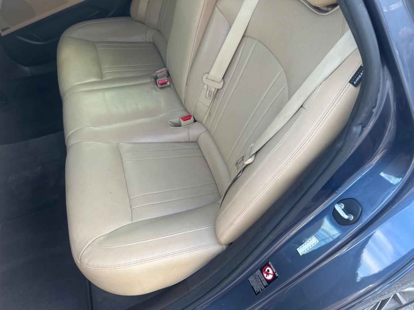 2015 BLUE HYUNDAI GENESIS 3.8L (KMHGN4JE6FU) with an 3.8L engine, Automatic transmission, located at 2514 Williamson Rd NE, Roanoke, VA, 24012, (540) 265-7770, 37.294636, -79.936249 - NO CREDIT CHECK FINANCING WITH ONLY $3800 DOWN PAYMENT!!!! Check out our website www.needausedvehicle.com for our No Credit Check/ In House Financing options!! No Credit Check Available!!! In House Financing Available!!! All Clean Title Vehicles (no Salvaged or flooded vehicles ever on our lot)! - Photo#2
