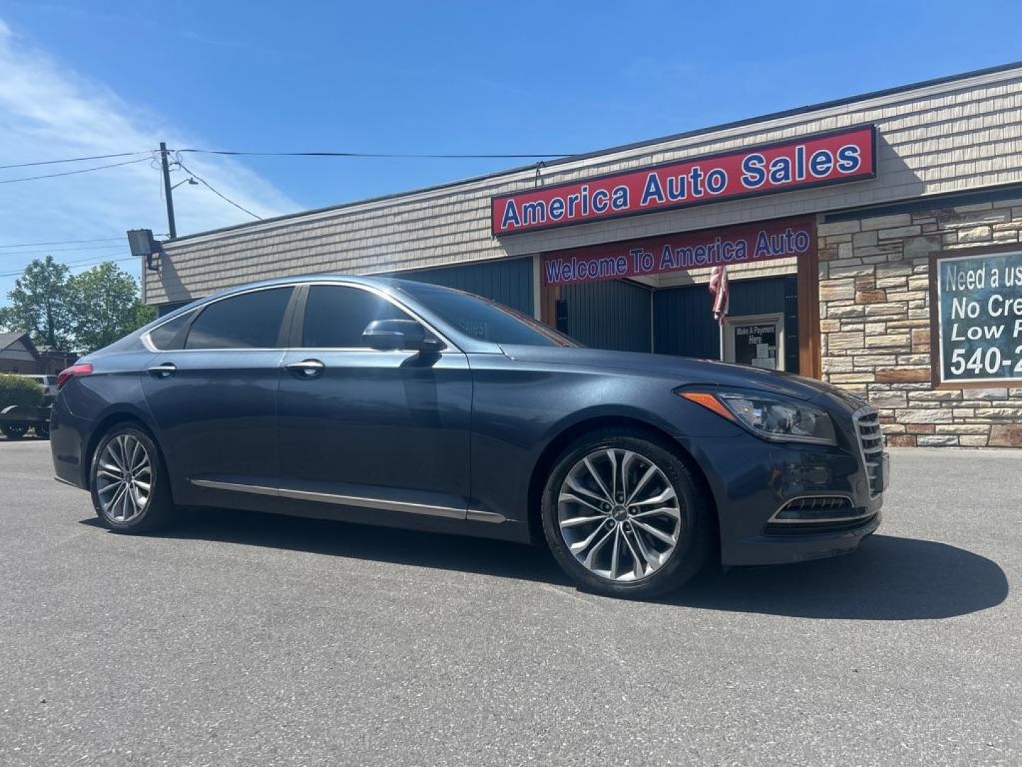 2015 BLUE HYUNDAI GENESIS 3.8L (KMHGN4JE6FU) with an 3.8L engine, Automatic transmission, located at 2514 Williamson Rd NE, Roanoke, VA, 24012, (540) 265-7770, 37.294636, -79.936249 - NO CREDIT CHECK FINANCING WITH ONLY $3500 DOWN PAYMENT!!!! Check out our website www.needausedvehicle.com for our No Credit Check/ In House Financing options!! No Credit Check Available!!! In House Financing Available!!! All Clean Title Vehicles (no Salvaged or flooded vehicles ever on our lot)! - Photo#0
