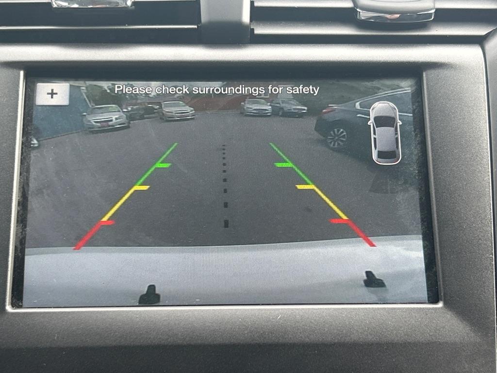 2018 WHITE FORD FUSION SE (3FA6P0HD1JR) with an 1.5L engine, Automatic transmission, located at 2514 Williamson Rd NE, Roanoke, VA, 24012, (540) 265-7770, 37.294636, -79.936249 - Photo#8