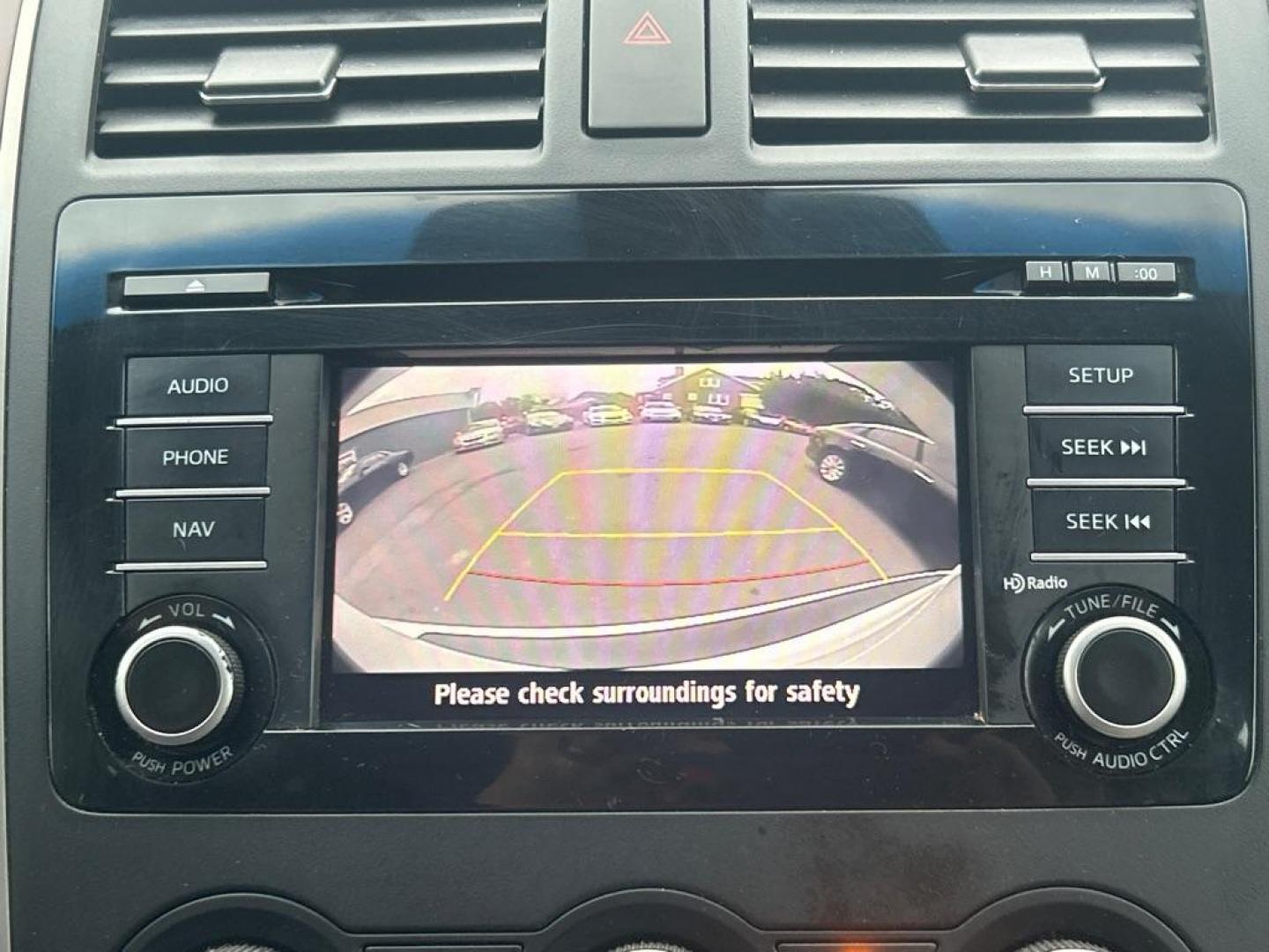 2014 WHITE MAZDA CX-9 GRAND TOURING (JM3TB3DV0E0) with an 3.7L engine, Automatic transmission, located at 2514 Williamson Rd NE, Roanoke, VA, 24012, (540) 265-7770, 37.294636, -79.936249 - NO CREDIT CHECK FINANCING WITH ONLY $3200 DOWN PAYMENT!!!! Check out our website www.needausedvehicle.com for our No Credit Check/ In House Financing options!! No Credit Check Available!!! In House Financing Available!!! All Clean Title Vehicles (no Salvaged or flooded vehicles ever on our lot)! - Photo#10