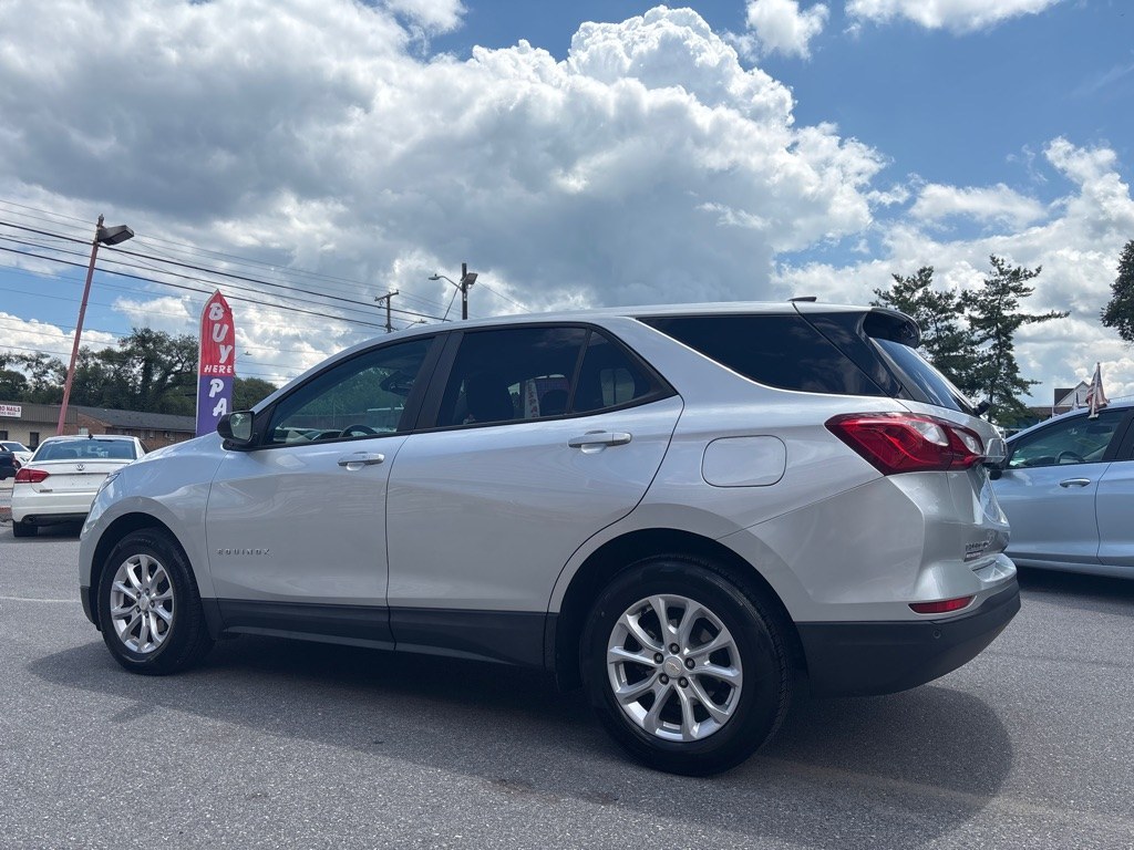 2020 SILVER CHEVROLET EQUINOX LS (3GNAXFEV4LS) with an 1.5L engine, Automatic transmission, located at 2514 Williamson Rd NE, Roanoke, VA, 24012, (540) 265-7770, 37.294636, -79.936249 - NO CREDIT CHECK FINANCING WITH ONLY $2800 DOWN PAYMENT!!!! Check out our website www.needausedvehicle.com for our No Credit Check/ In House Financing options!! No Credit Check Available!!! In House Financing Available!!! All Clean Title Vehicles (no Salvaged or flooded vehicles ever on our lot)!- Photo#1
