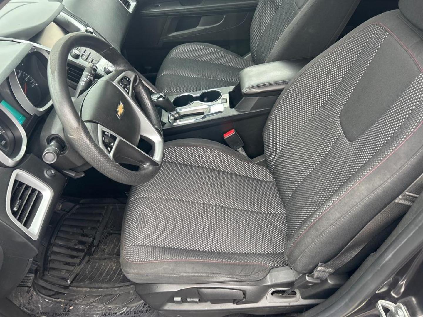 2016 GRAY CHEVROLET EQUINOX LT (2GNFLFEK6G6) with an 2.4L engine, Automatic transmission, located at 2514 Williamson Rd NE, Roanoke, VA, 24012, (540) 265-7770, 37.294636, -79.936249 - NO CREDIT CHECK FINANCING WITH ONLY $3000 DOWN PAYMENT!!!! Check out our website www.needausedvehicle.com for our No Credit Check/ In House Financing options!! No Credit Check Available!!! In House Financing Available!!! All Clean Title Vehicles (no Salvaged or flooded vehicles ever on our lot)! - Photo#6