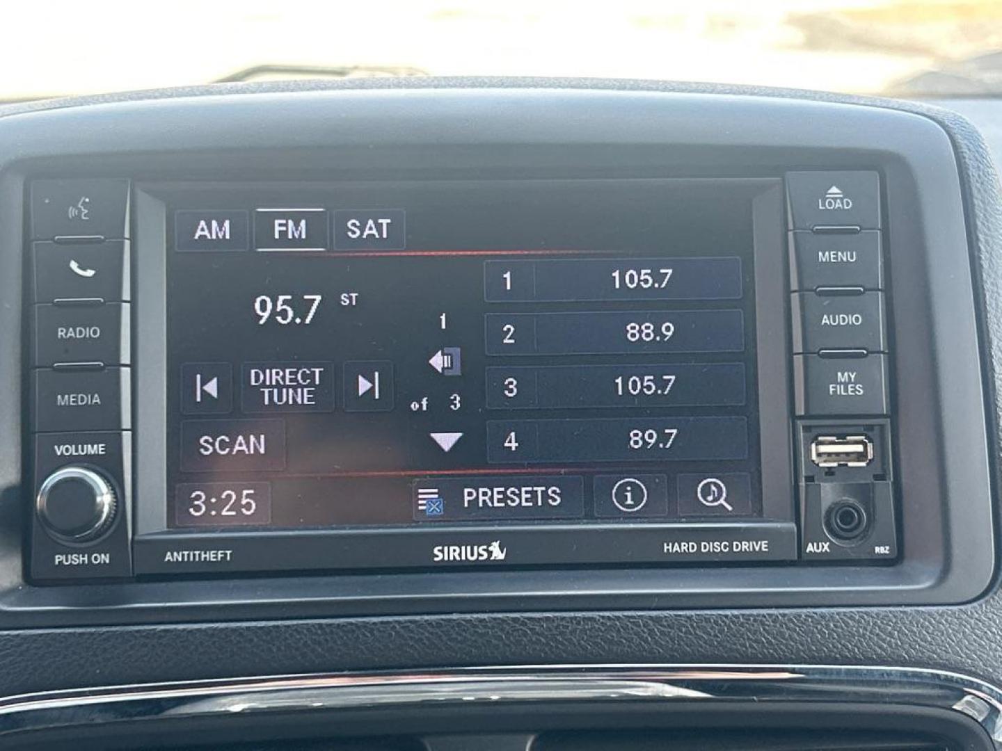 2019 BLACK DODGE GRAND CARAVAN SXT (2C4RDGCG1KR) with an 3.6L engine, Automatic transmission, located at 2514 Williamson Rd NE, Roanoke, VA, 24012, (540) 265-7770, 37.294636, -79.936249 - Photo#12