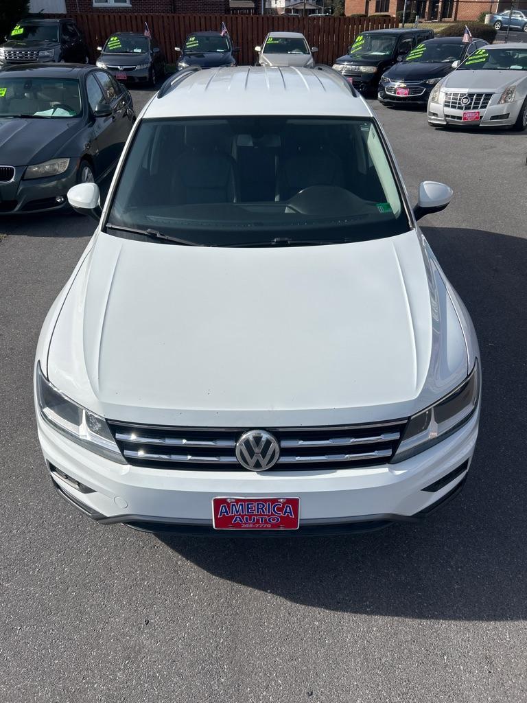 2018 WHITE VOLKSWAGEN TIGUAN SE (3VV3B7AX5JM) with an 2.0L engine, Automatic transmission, located at 2514 Williamson Rd NE, Roanoke, VA, 24012, (540) 265-7770, 37.294636, -79.936249 - NO CREDIT CHECK FINANCING WITH ONLY $3200 DOWN PAYMENT!!!! Check out our website www.needausedvehicle.com for our No Credit Check/ In House Financing options!! No Credit Check Available!!! In House Financing Available!!! All Clean Title Vehicles (no Salvaged or flooded vehicles ever on our lot)! - Photo#1