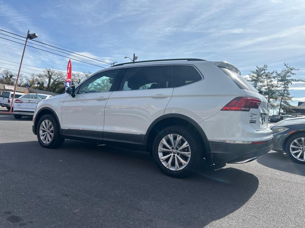 2018 WHITE VOLKSWAGEN TIGUAN SE (3VV3B7AX5JM) with an 2.0L engine, Automatic transmission, located at 2514 Williamson Rd NE, Roanoke, VA, 24012, (540) 265-7770, 37.294636, -79.936249 - NO CREDIT CHECK FINANCING WITH ONLY $3200 DOWN PAYMENT!!!! Check out our website www.needausedvehicle.com for our No Credit Check/ In House Financing options!! No Credit Check Available!!! In House Financing Available!!! All Clean Title Vehicles (no Salvaged or flooded vehicles ever on our lot)! - Photo#2
