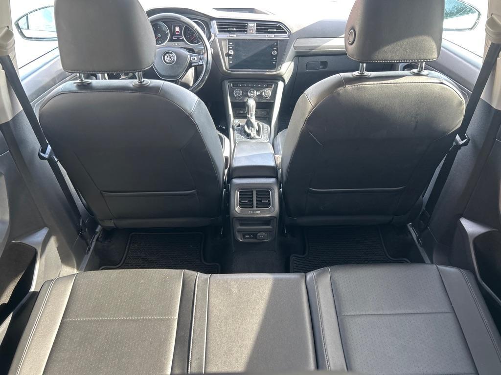 2018 WHITE VOLKSWAGEN TIGUAN SE (3VV3B7AX5JM) with an 2.0L engine, Automatic transmission, located at 2514 Williamson Rd NE, Roanoke, VA, 24012, (540) 265-7770, 37.294636, -79.936249 - NO CREDIT CHECK FINANCING WITH ONLY $3200 DOWN PAYMENT!!!! Check out our website www.needausedvehicle.com for our No Credit Check/ In House Financing options!! No Credit Check Available!!! In House Financing Available!!! All Clean Title Vehicles (no Salvaged or flooded vehicles ever on our lot)! - Photo#5