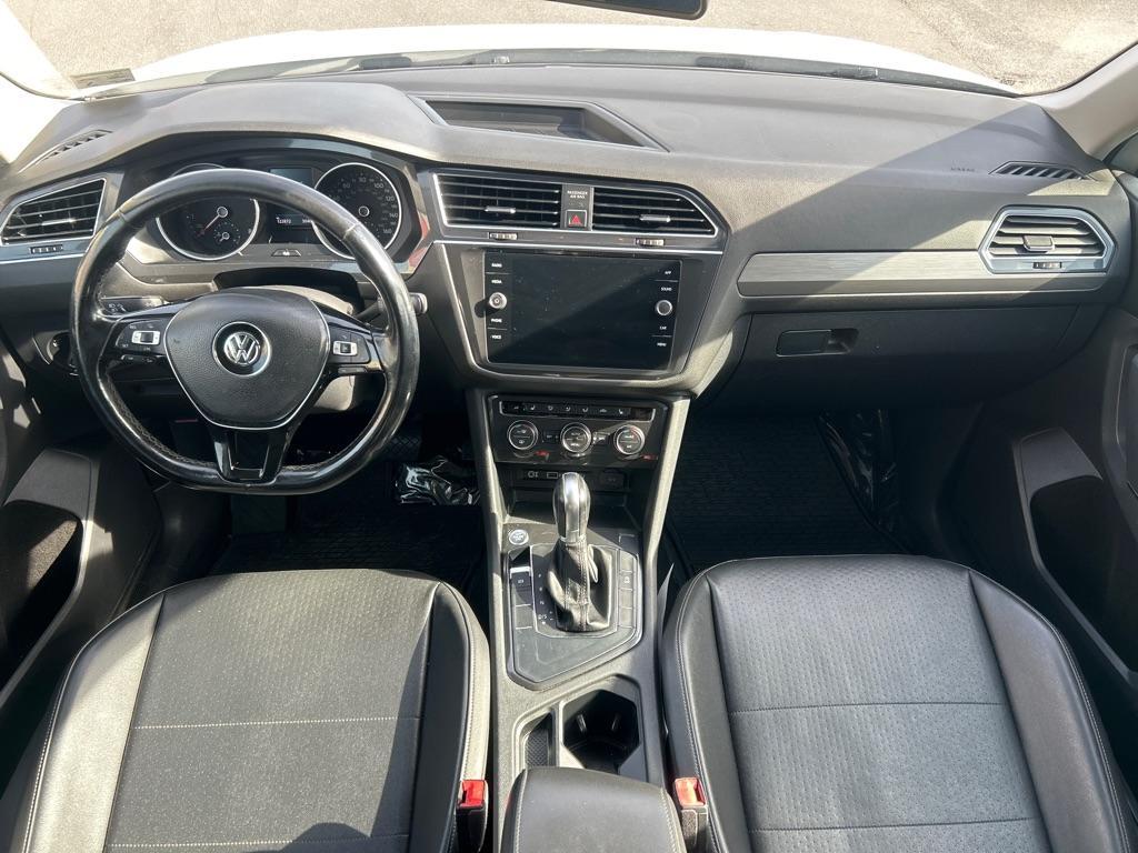 2018 WHITE VOLKSWAGEN TIGUAN SE (3VV3B7AX5JM) with an 2.0L engine, Automatic transmission, located at 2514 Williamson Rd NE, Roanoke, VA, 24012, (540) 265-7770, 37.294636, -79.936249 - NO CREDIT CHECK FINANCING WITH ONLY $3200 DOWN PAYMENT!!!! Check out our website www.needausedvehicle.com for our No Credit Check/ In House Financing options!! No Credit Check Available!!! In House Financing Available!!! All Clean Title Vehicles (no Salvaged or flooded vehicles ever on our lot)! - Photo#7