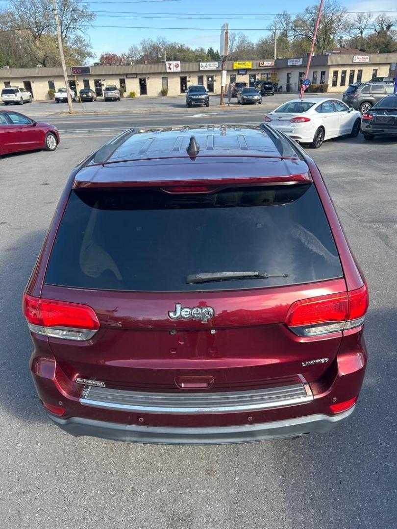 2016 RED JEEP GRAND CHEROKEE LIMITED (1C4RJEBG9GC) with an 3.6L engine, Automatic transmission, located at 2514 Williamson Rd NE, Roanoke, VA, 24012, (540) 265-7770, 37.294636, -79.936249 - NO CREDIT CHECK FINANCING WITH ONLY $2800 DOWN PAYMENT!!!! Check out our website www.needausedvehicle.com for our No Credit Check/ In House Financing options!! No Credit Check Available!!! In House Financing Available!!! All Clean Title Vehicles (no Salvaged or flooded vehicles ever on our lot)! - Photo#3