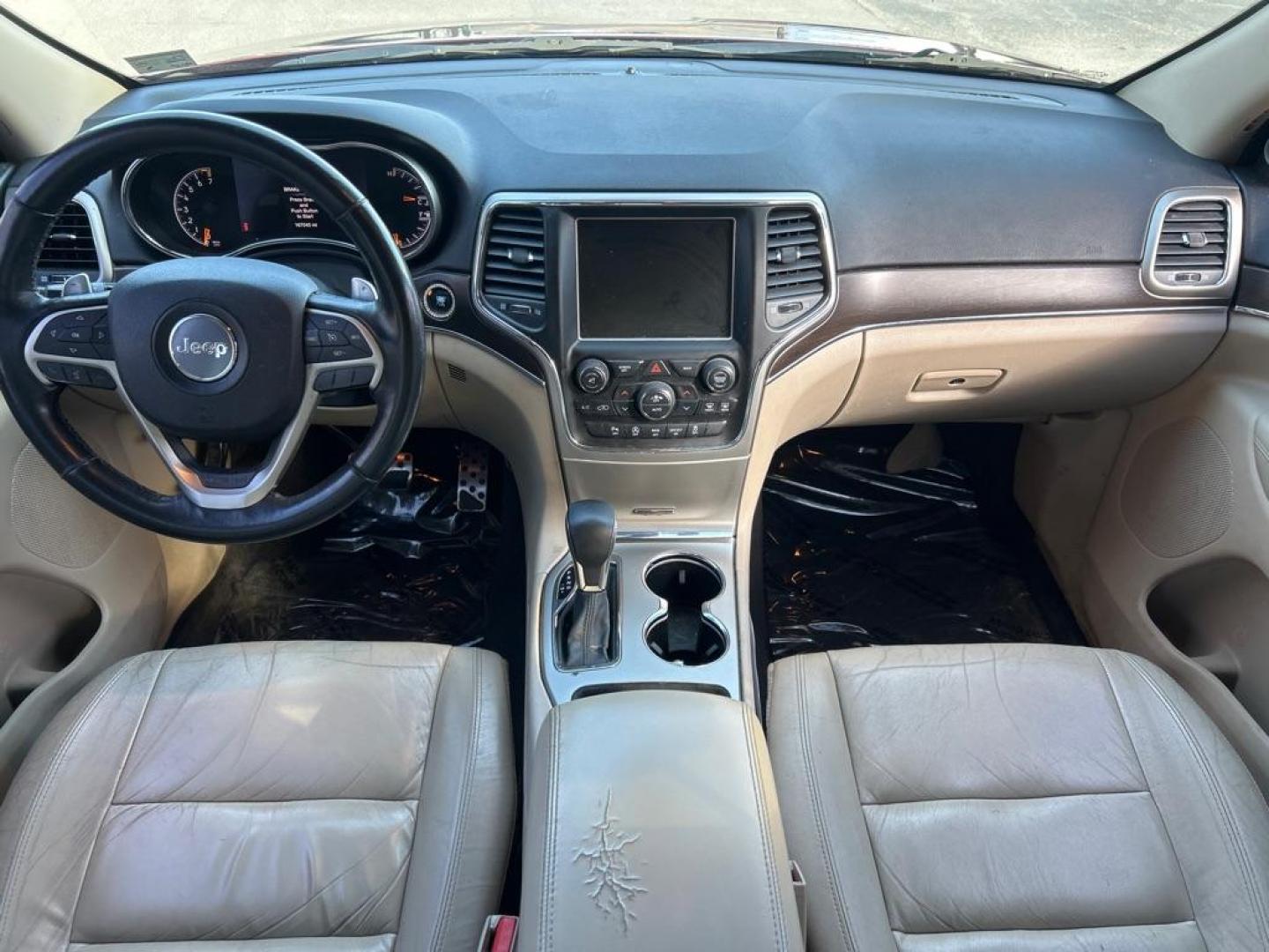 2016 RED JEEP GRAND CHEROKEE LIMITED (1C4RJEBG9GC) with an 3.6L engine, Automatic transmission, located at 2514 Williamson Rd NE, Roanoke, VA, 24012, (540) 265-7770, 37.294636, -79.936249 - NO CREDIT CHECK FINANCING WITH ONLY $2800 DOWN PAYMENT!!!! Check out our website www.needausedvehicle.com for our No Credit Check/ In House Financing options!! No Credit Check Available!!! In House Financing Available!!! All Clean Title Vehicles (no Salvaged or flooded vehicles ever on our lot)! - Photo#7