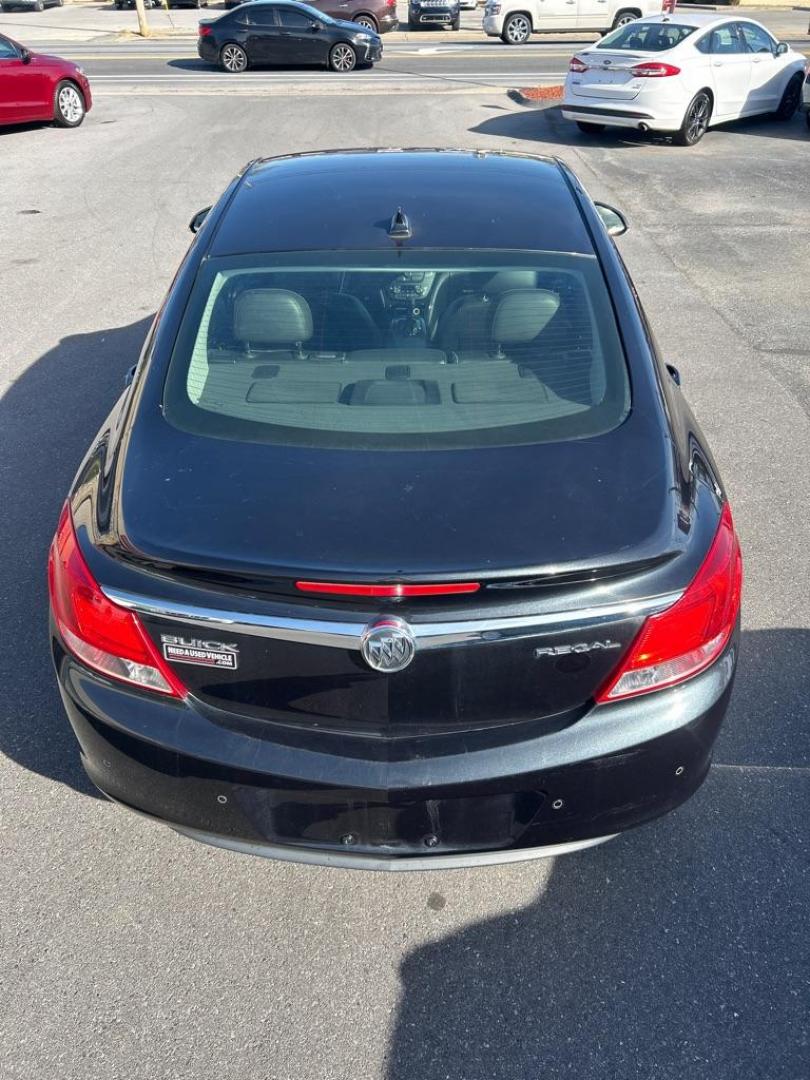 2012 BLACK BUICK REGAL PREMIUM (2G4GT5GR6C9) with an 2.4L engine, Automatic transmission, located at 2514 Williamson Rd NE, Roanoke, VA, 24012, (540) 265-7770, 37.294636, -79.936249 - Photo#3