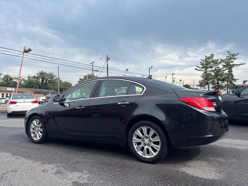 2012 BLACK BUICK REGAL PREMIUM (2G4GT5GR6C9) with an 2.4L engine, Automatic transmission, located at 2514 Williamson Rd NE, Roanoke, VA, 24012, (540) 265-7770, 37.294636, -79.936249 - NO CREDIT CHECK FINANCING WITH ONLY $1800 DOWN PAYMENT!!!! Check out our website www.needausedvehicle.com for our No Credit Check/ In House Financing options!! No Credit Check Available!!! In House Financing Available!!! All Clean Title Vehicles (no Salvaged or flooded vehicles ever on our lot)!- Photo#2
