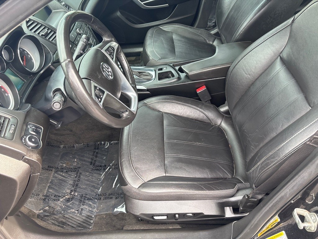 2012 BLACK BUICK REGAL PREMIUM (2G4GT5GR6C9) with an 2.4L engine, Automatic transmission, located at 2514 Williamson Rd NE, Roanoke, VA, 24012, (540) 265-7770, 37.294636, -79.936249 - NO CREDIT CHECK FINANCING WITH ONLY $1800 DOWN PAYMENT!!!! Check out our website www.needausedvehicle.com for our No Credit Check/ In House Financing options!! No Credit Check Available!!! In House Financing Available!!! All Clean Title Vehicles (no Salvaged or flooded vehicles ever on our lot)!- Photo#6