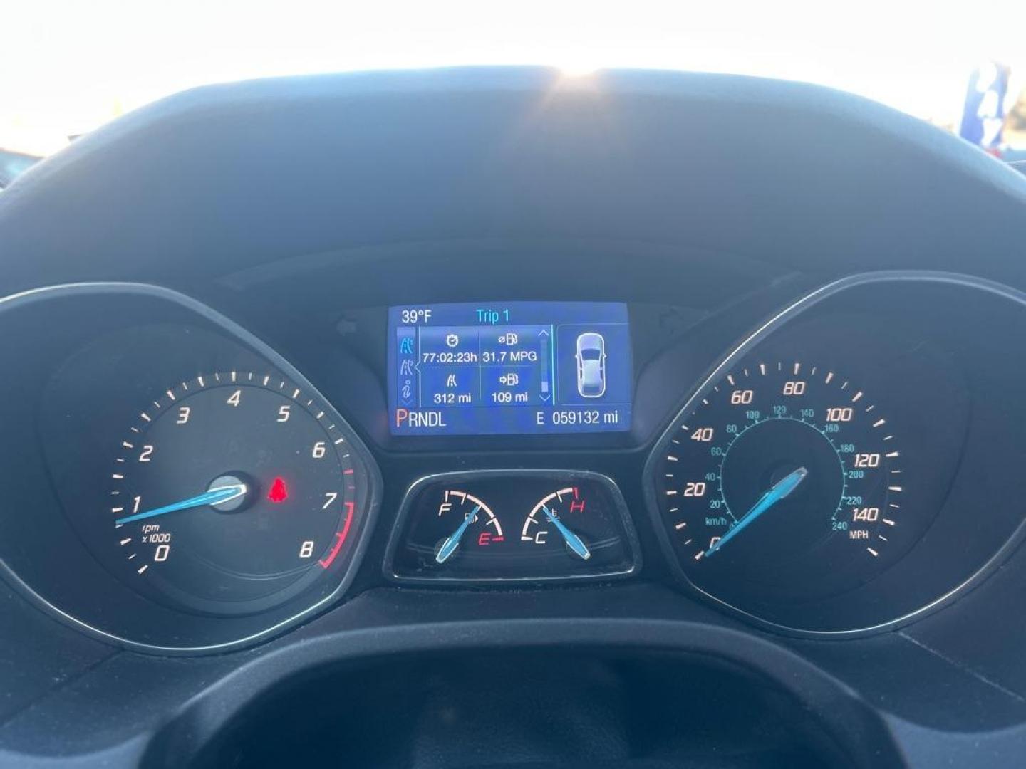 2014 GRAY FORD FOCUS SE (1FADP3F21EL) with an 2.0L engine, Automatic transmission, located at 2514 Williamson Rd NE, Roanoke, VA, 24012, (540) 265-7770, 37.294636, -79.936249 - NO CREDIT CHECK FINANCING WITH ONLY $2300 DOWN PAYMENT!!!! Check out our website www.needausedvehicle.com for our No Credit Check/ In House Financing options!! No Credit Check Available!!! In House Financing Available!!! All Clean Title Vehicles (no Salvaged or flooded vehicles ever on our lot)! - Photo#8