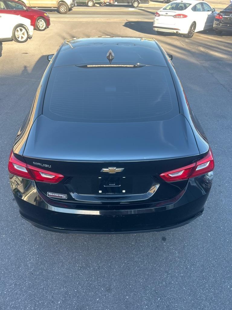 2019 BLACK CHEVROLET MALIBU LS (1G1ZB5ST5KF) with an 1.5L engine, Continuously Variable transmission, located at 2514 Williamson Rd NE, Roanoke, VA, 24012, (540) 265-7770, 37.294636, -79.936249 - NO CREDIT CHECK FINANCING WITH ONLY $3300 DOWN PAYMENT!!!! Check out our website www.needausedvehicle.com for our No Credit Check/ In House Financing options!! No Credit Check Available!!! In House Financing Available!!! All Clean Title Vehicles (no Salvaged or flooded vehicles ever on our lot)! - Photo#11