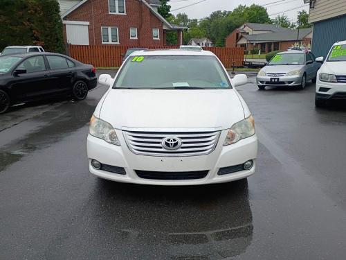 2010 TOYOTA AVALON XL