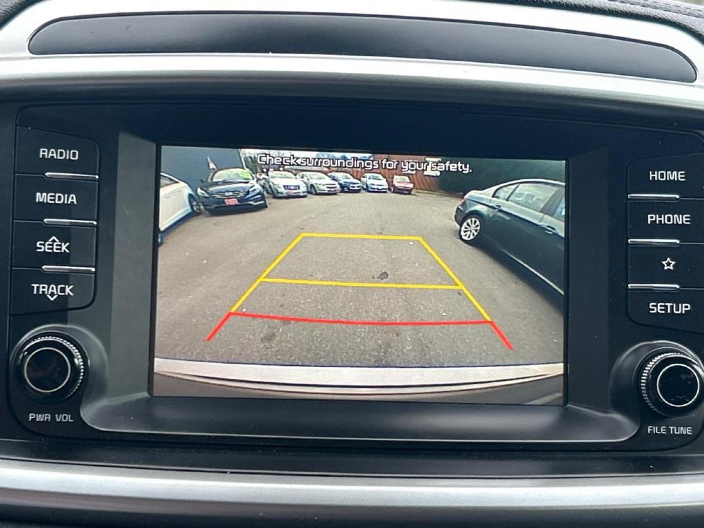 2019 GRAY KIA SORENTO L (5XYPG4A33KG) with an 2.4L engine, Automatic transmission, located at 2514 Williamson Rd NE, Roanoke, VA, 24012, (540) 265-7770, 37.294636, -79.936249 - NO CREDIT CHECK FINANCING WITH ONLY $3500 DOWN PAYMENT!!!! Check out our website www.needausedvehicle.com for our No Credit Check/ In House Financing options!! No Credit Check Available!!! In House Financing Available!!! All Clean Title Vehicles (no Salvaged or flooded vehicles ever on our lot)! - Photo#14