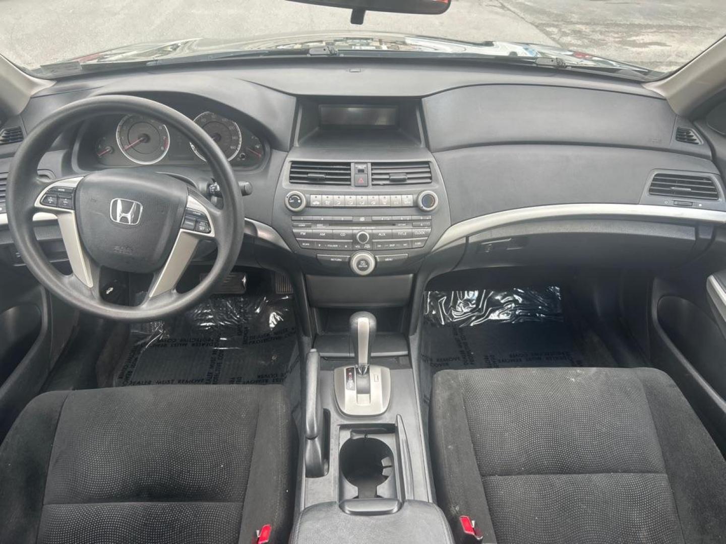 2010 GREEN HONDA ACCORD EX (1HGCP2F73AA) with an 2.4L engine, Automatic transmission, located at 2514 Williamson Rd NE, Roanoke, VA, 24012, (540) 265-7770, 37.294636, -79.936249 - Photo#3