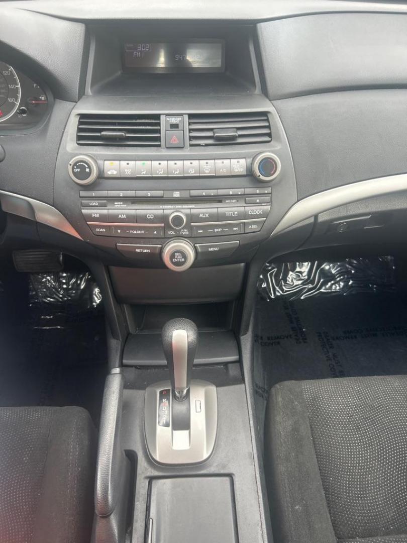 2010 GREEN HONDA ACCORD EX (1HGCP2F73AA) with an 2.4L engine, Automatic transmission, located at 2514 Williamson Rd NE, Roanoke, VA, 24012, (540) 265-7770, 37.294636, -79.936249 - Photo#5