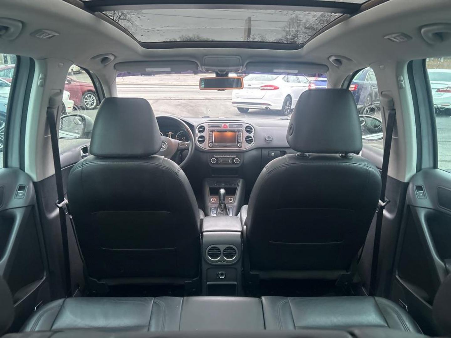 2011 GRAY VOLKSWAGEN TIGUAN S (WVGBV7AX5BW) with an 2.0L engine, Automatic transmission, located at 2514 Williamson Rd NE, Roanoke, VA, 24012, (540) 265-7770, 37.294636, -79.936249 - NO CREDIT CHECK FINANCING WITH ONLY $3200 DOWN PAYMENT!!!! Check out our website www.needausedvehicle.com for our No Credit Check/ In House Financing options!! No Credit Check Available!!! In House Financing Available!!! All Clean Title Vehicles (no Salvaged or flooded vehicles ever on our lot)! - Photo#3