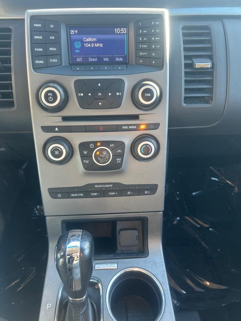 2016 GRAY FORD FLEX SE (2FMGK5B84GB) with an 3.5L engine, Automatic transmission, located at 2514 Williamson Rd NE, Roanoke, VA, 24012, (540) 265-7770, 37.294636, -79.936249 - NO CREDIT CHECK FINANCING WITH ONLY $2000 DOWN PAYMENT!!!! Check out our website www.needausedvehicle.com for our No Credit Check/ In House Financing options!! No Credit Check Available!!! In House Financing Available!!! All Clean Title Vehicles (no Salvaged or flooded vehicles ever on our lot)! - Photo#11