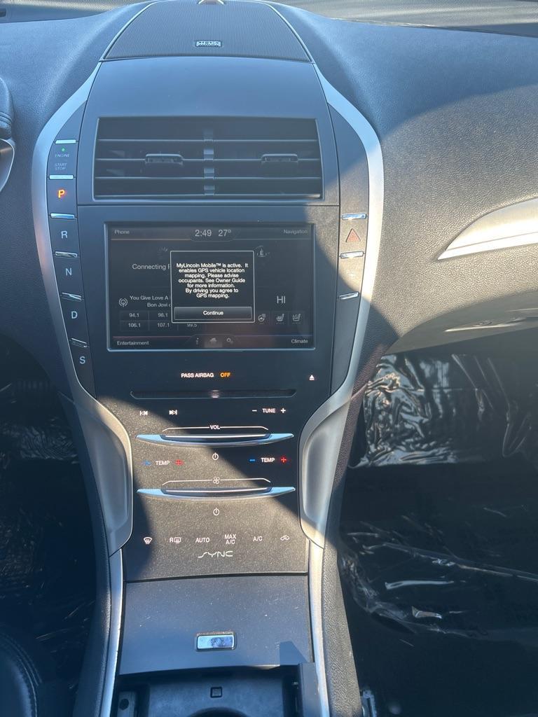 2016 BLACK LINCOLN MKZ (3LN6L2JK8GR) with an 3.7L engine, Automatic transmission, located at 2514 Williamson Rd NE, Roanoke, VA, 24012, (540) 265-7770, 37.294636, -79.936249 - NO CREDIT CHECK FINANCING WITH ONLY $2900 DOWN PAYMENT!!!! Check out our website www.needausedvehicle.com for our No Credit Check/ In House Financing options!! No Credit Check Available!!! In House Financing Available!!! All Clean Title Vehicles (no Salvaged or flooded vehicles ever on our lot)! - Photo#5