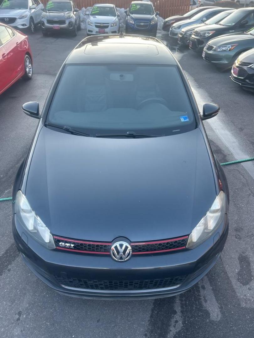 2010 GRAY VOLKSWAGEN GTI (WVWFV7AJ5AW) with an 2.0L engine, Automatic transmission, located at 2514 Williamson Rd NE, Roanoke, VA, 24012, (540) 265-7770, 37.294636, -79.936249 - NO CREDIT CHECK FINANCING WITH ONLY $2500 DOWN PAYMENT!!!! Check out our website www.needausedvehicle.com for our No Credit Check/ In House Financing options!! No Credit Check Available!!! In House Financing Available!!! All Clean Title Vehicles (no Salvaged or flooded vehicles ever on our lot)! - Photo#1