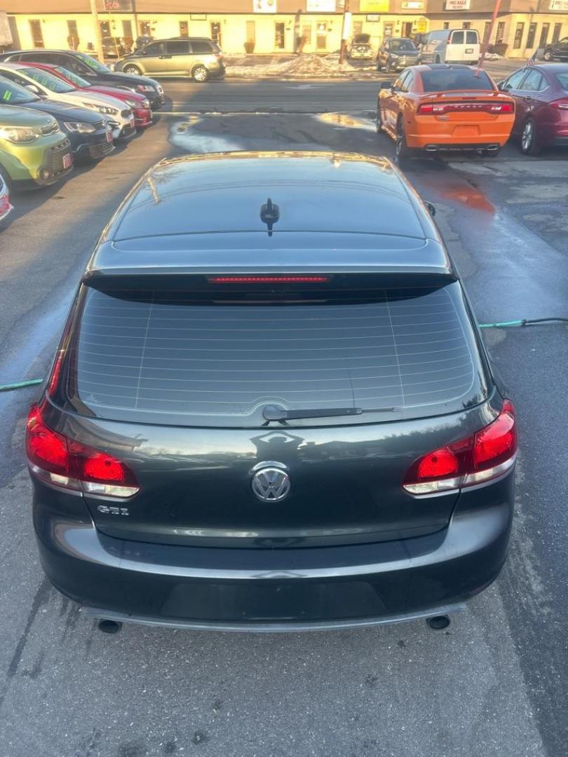 2010 GRAY VOLKSWAGEN GTI (WVWFV7AJ5AW) with an 2.0L engine, Automatic transmission, located at 2514 Williamson Rd NE, Roanoke, VA, 24012, (540) 265-7770, 37.294636, -79.936249 - NO CREDIT CHECK FINANCING WITH ONLY $2500 DOWN PAYMENT!!!! Check out our website www.needausedvehicle.com for our No Credit Check/ In House Financing options!! No Credit Check Available!!! In House Financing Available!!! All Clean Title Vehicles (no Salvaged or flooded vehicles ever on our lot)! - Photo#3
