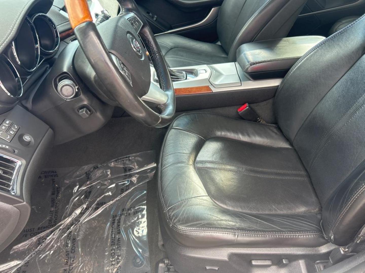 2011 SILVER CADILLAC CTS PERFORMANCE COLLECTION (1G6DL5EY3B0) with an 3.0L engine, Automatic transmission, located at 2514 Williamson Rd NE, Roanoke, VA, 24012, (540) 265-7770, 37.294636, -79.936249 - NO CREDIT CHECK FINANCING WITH ONLY $2300 DOWN PAYMENT!!!! Check out our website www.needausedvehicle.com for our No Credit Check/ In House Financing options!! No Credit Check Available!!! In House Financing Available!!! All Clean Title Vehicles (no Salvaged or flooded vehicles ever on our lot)! - Photo#4