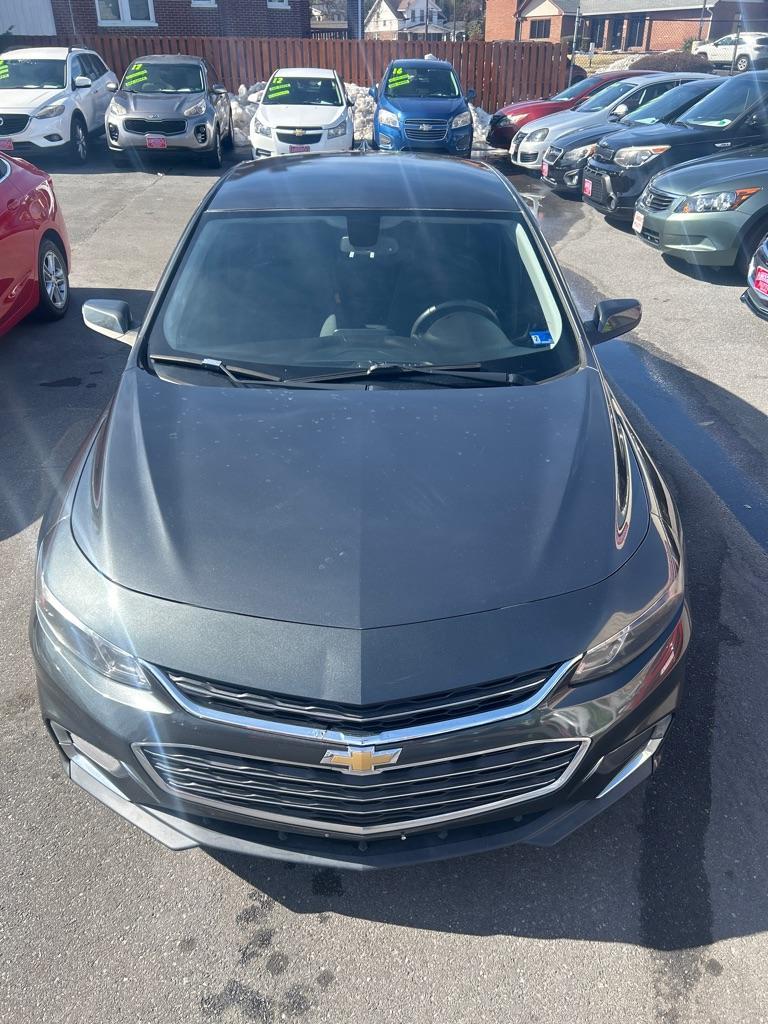 2016 GRAY CHEVROLET MALIBU LT (1G1ZE5ST6GF) with an 1.5L engine, Automatic transmission, located at 2514 Williamson Rd NE, Roanoke, VA, 24012, (540) 265-7770, 37.294636, -79.936249 - NO CREDIT CHECK FINANCING WITH ONLY $3800 DOWN PAYMENT!!!! Check out our website www.needausedvehicle.com for our No Credit Check/ In House Financing options!! No Credit Check Available!!! In House Financing Available!!! All Clean Title Vehicles (no Salvaged or flooded vehicles ever on our lot)! - Photo#10