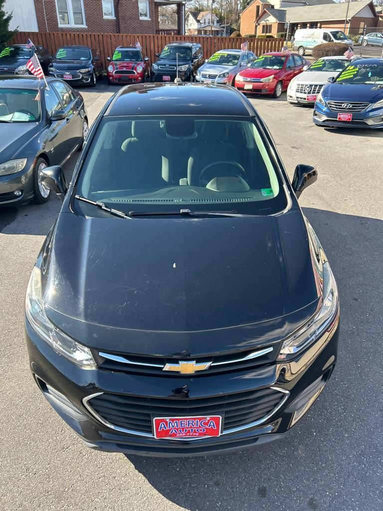 2019 BLACK CHEVROLET TRAX LS (3GNCJKSB6KL) with an 1.4L engine, Automatic transmission, located at 2514 Williamson Rd NE, Roanoke, VA, 24012, (540) 265-7770, 37.294636, -79.936249 - NO CREDIT CHECK FINANCING WITH ONLY $3800 DOWN PAYMENT!!!! Check out our website www.needausedvehicle.com for our No Credit Check/ In House Financing options!! No Credit Check Available!!! In House Financing Available!!! All Clean Title Vehicles (no Salvaged or flooded vehicles ever on our lot)! - Photo#2