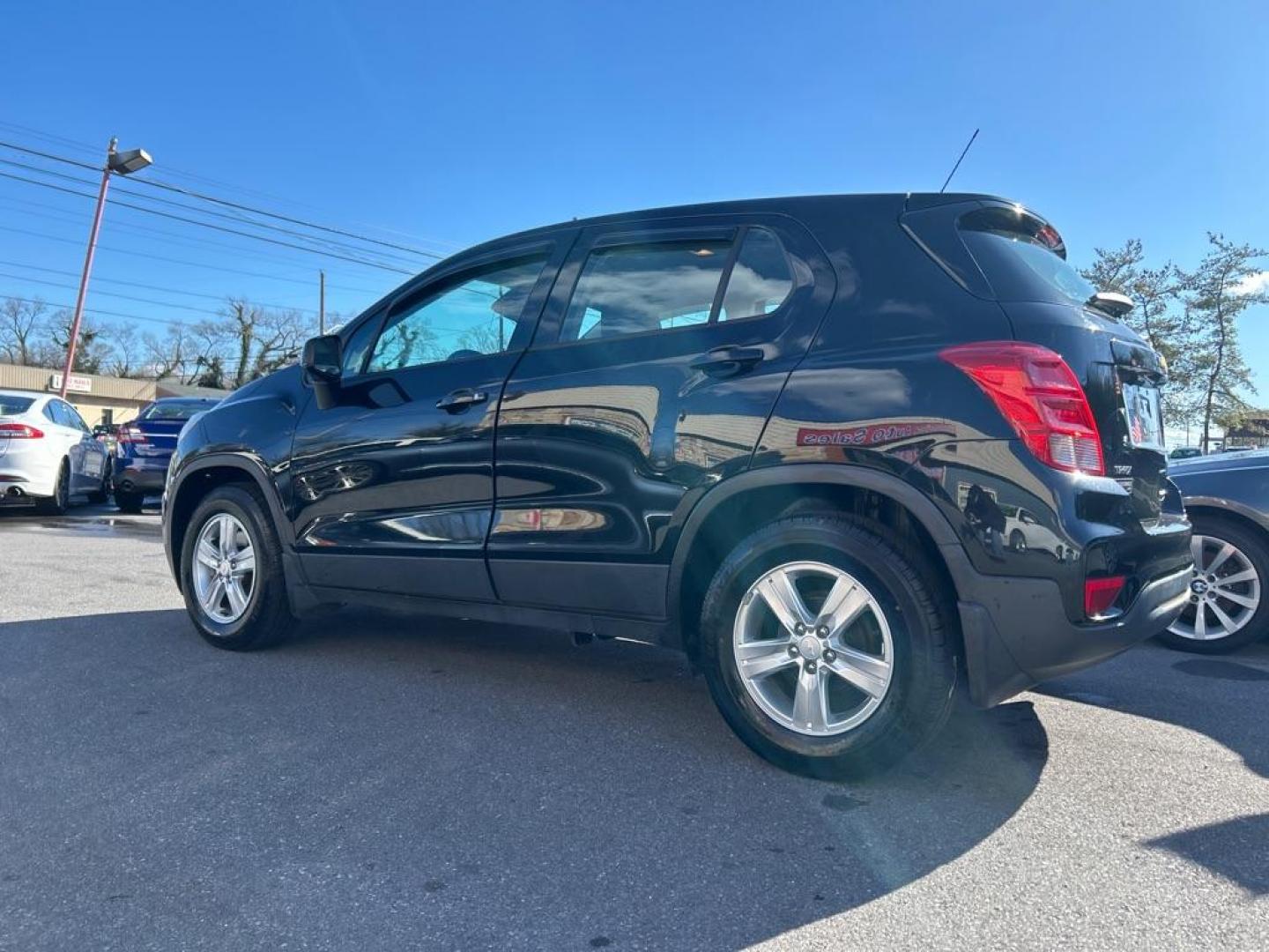 2019 BLACK CHEVROLET TRAX LS (3GNCJKSB6KL) with an 1.4L engine, Automatic transmission, located at 2514 Williamson Rd NE, Roanoke, VA, 24012, (540) 265-7770, 37.294636, -79.936249 - NO CREDIT CHECK FINANCING WITH ONLY $3500 DOWN PAYMENT!!!! Check out our website www.needausedvehicle.com for our No Credit Check/ In House Financing options!! No Credit Check Available!!! In House Financing Available!!! All Clean Title Vehicles (no Salvaged or flooded vehicles ever on our lot)! - Photo#4