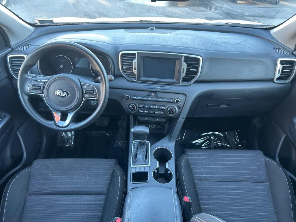 2019 SILVER KIA SPORTAGE LX (KNDPMCAC1K7) with an 2.4L engine, Automatic transmission, located at 2514 Williamson Rd NE, Roanoke, VA, 24012, (540) 265-7770, 37.294636, -79.936249 - NO CREDIT CHECK FINANCING WITH ONLY $3800 DOWN PAYMENT!!!! Check out our website www.needausedvehicle.com for our No Credit Check/ In House Financing options!! No Credit Check Available!!! In House Financing Available!!! All Clean Title Vehicles (no Salvaged or flooded vehicles ever on our lot)! - Photo#5