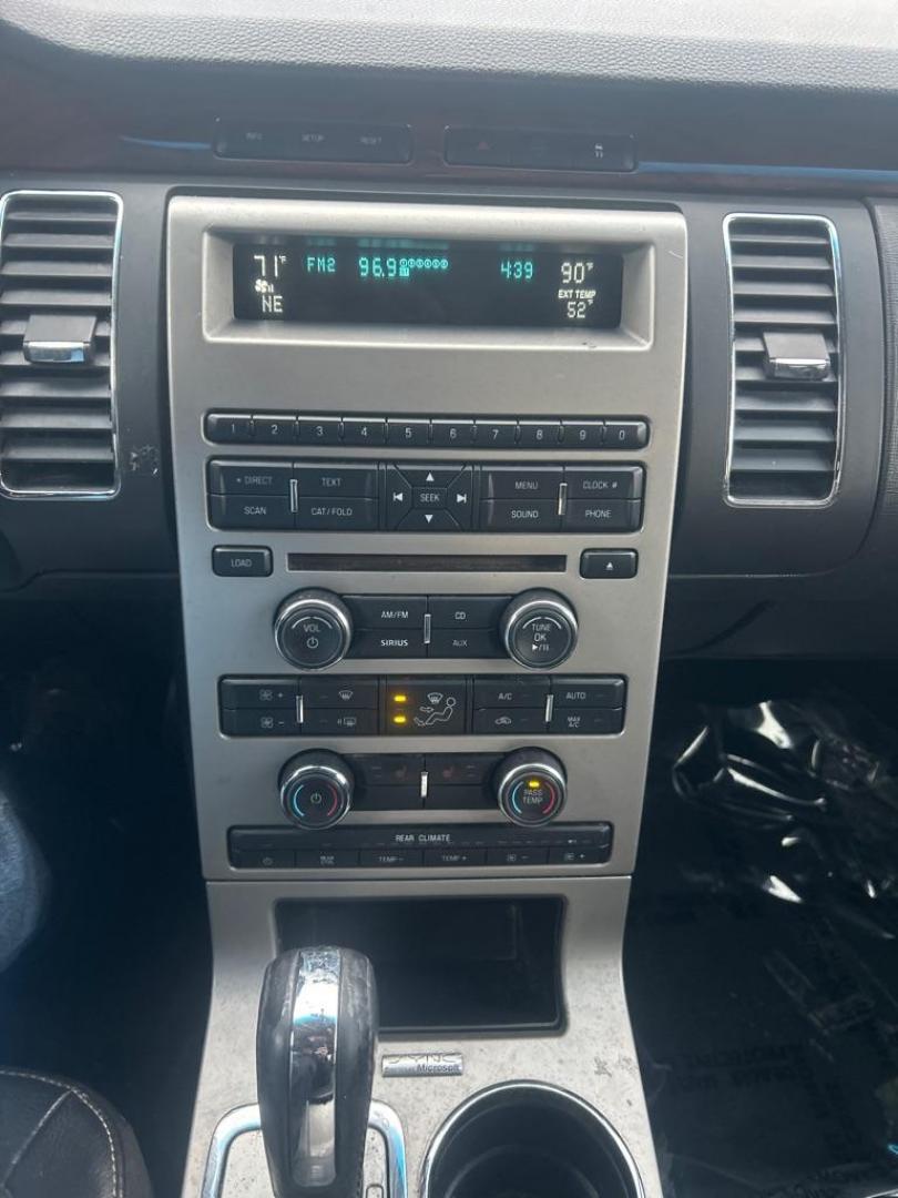 2009 BLACK FORD FLEX SEL (2FMDK52C59B) with an 3.5L engine, Automatic transmission, located at 2514 Williamson Rd NE, Roanoke, VA, 24012, (540) 265-7770, 37.294636, -79.936249 - NO CREDIT CHECK FINANCING WITH ONLY $1400 DOWN PAYMENT!!!! Check out our website www.needausedvehicle.com for our No Credit Check/ In House Financing options!! No Credit Check Available!!! In House Financing Available!!! All Clean Title Vehicles (no Salvaged or flooded vehicles ever on our lot)! - Photo#8