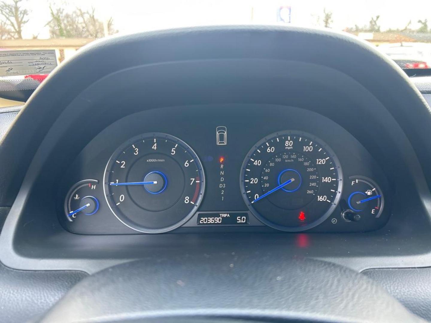 2010 RED HONDA ACCORD CROSSTOU EXL (5J6TF2H56AL) with an 3.5L engine, Automatic transmission, located at 2514 Williamson Rd NE, Roanoke, VA, 24012, (540) 265-7770, 37.294636, -79.936249 - Photo#10